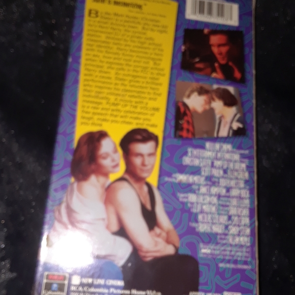 Pump Up the Volume Columbia Pictures home vhs video tape - Picture 2 of 4